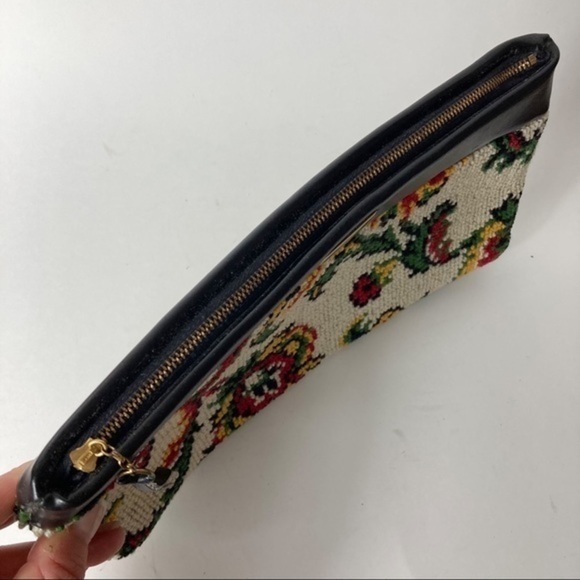 Vintage Floral Needle Point Tapestry Carpet Bag Clutch - Picture 3 of 10